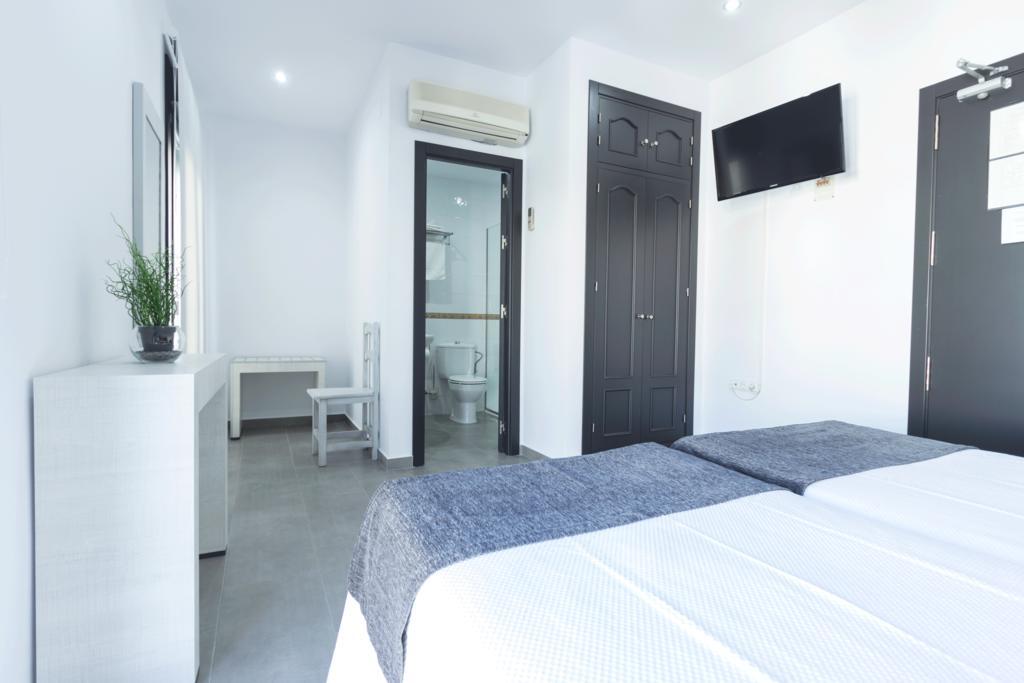 קוניל דה לה פרונטרה Hostal El Yunque חדר תמונה