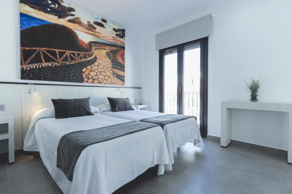 קוניל דה לה פרונטרה Hostal El Yunque חדר תמונה