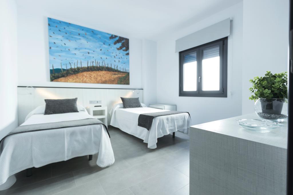 קוניל דה לה פרונטרה Hostal El Yunque חדר תמונה