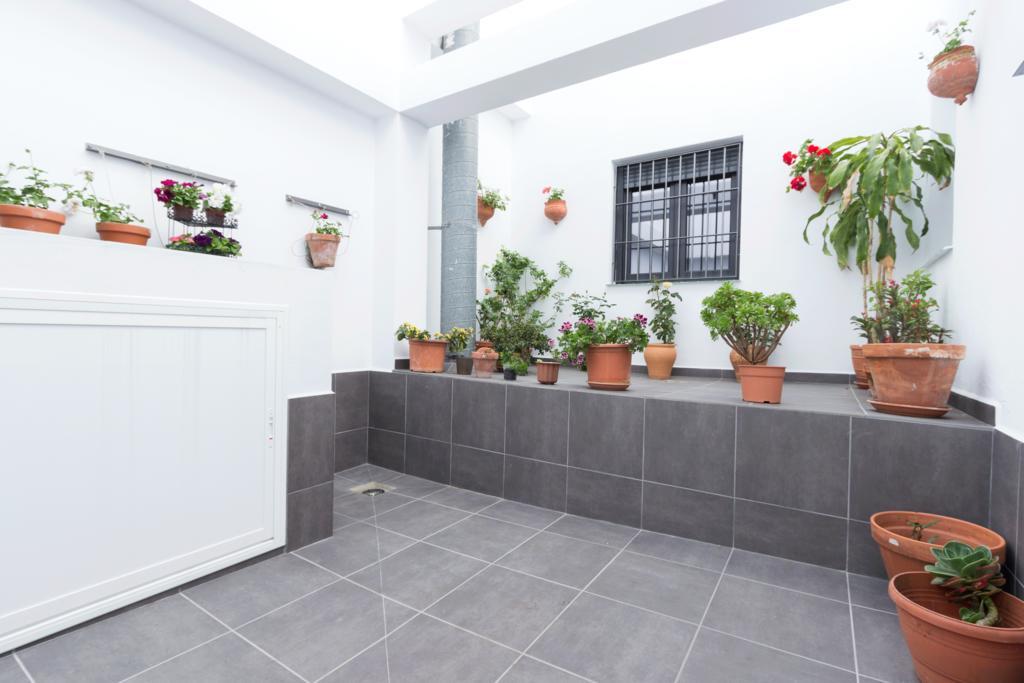 קוניל דה לה פרונטרה Hostal El Yunque מראה חיצוני תמונה